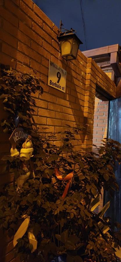 9 Borbalo Street Apartment With Terrace Tbilisi Exterior foto