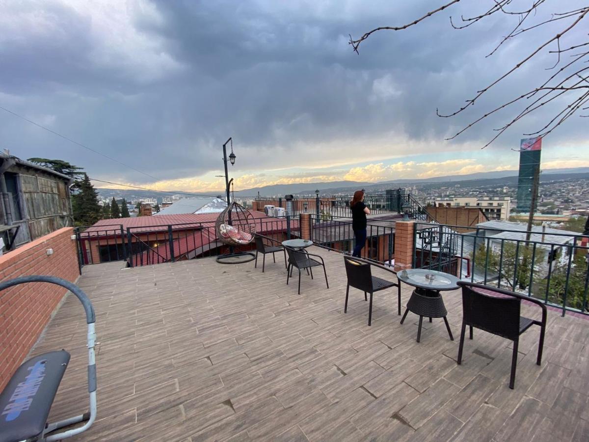 9 Borbalo Street Apartment With Terrace Tbilisi Exterior foto
