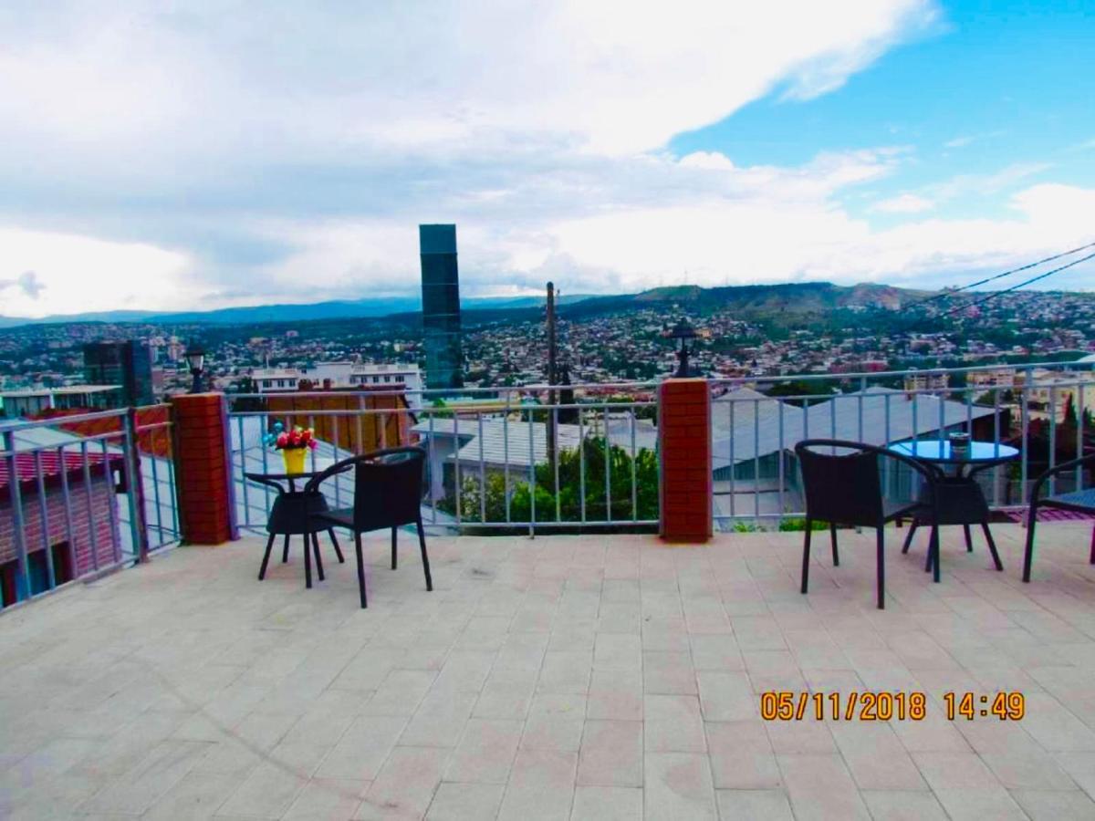 9 Borbalo Street Apartment With Terrace Tbilisi Exterior foto